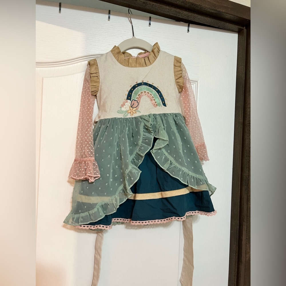 Evie’s Closet - Great Condition - 2 years